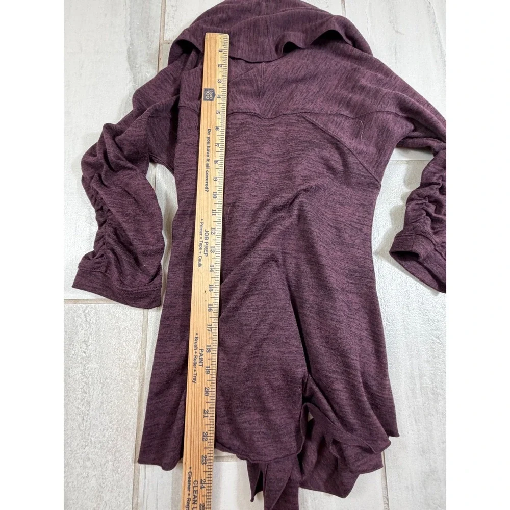 Athleta open front